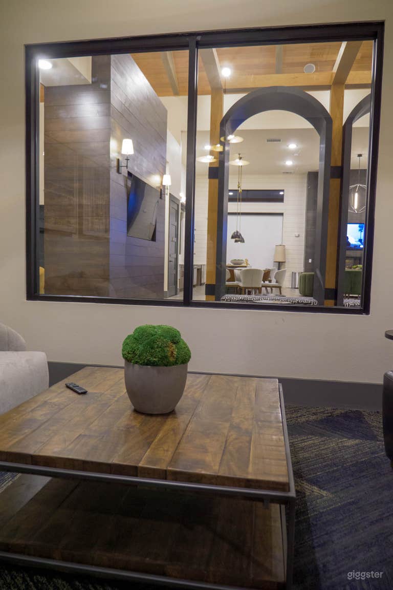  Elegante salón suburbano para podcast justo afuera de Austin 