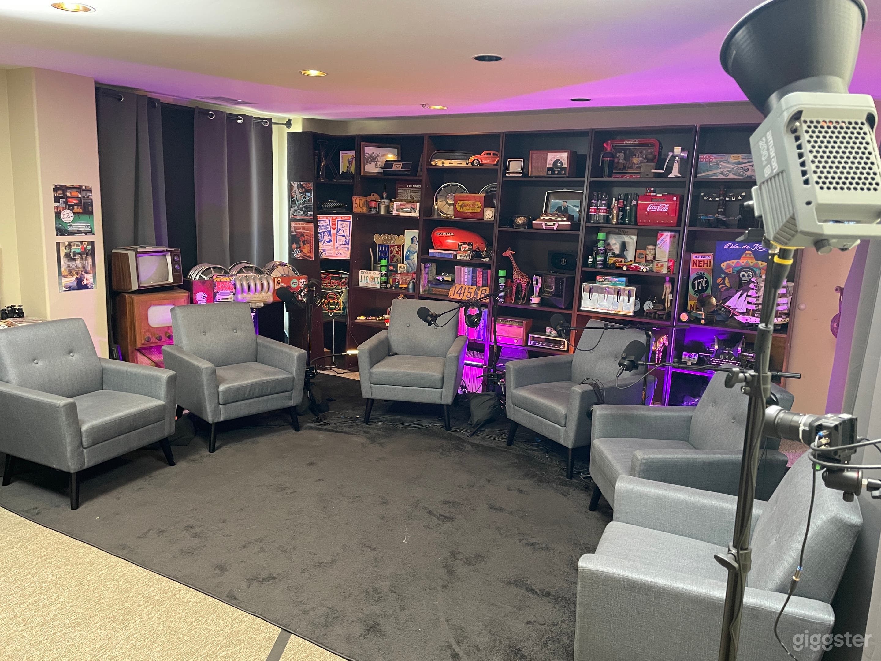Podcast Studio with Vintage Feel Photo 1