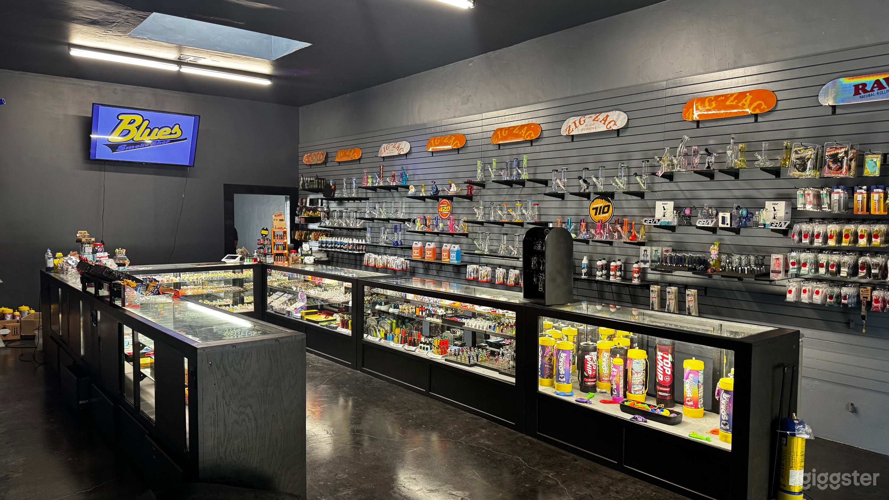 Hermosa tienda de tabaco en el corazón de NoHo Foto 3