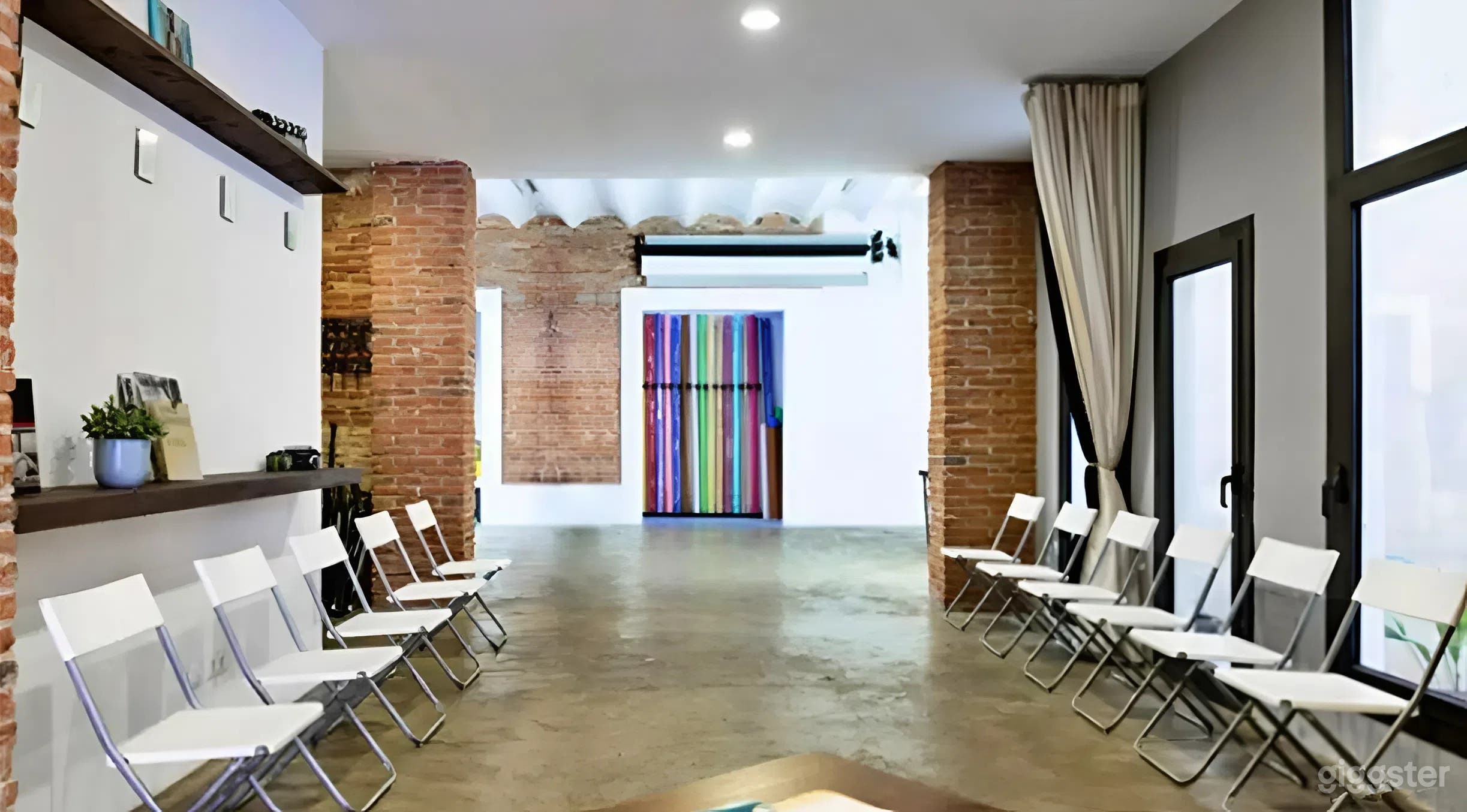 Estudio Fotográfico listo con ciclorama - Plató 3 Photo 4