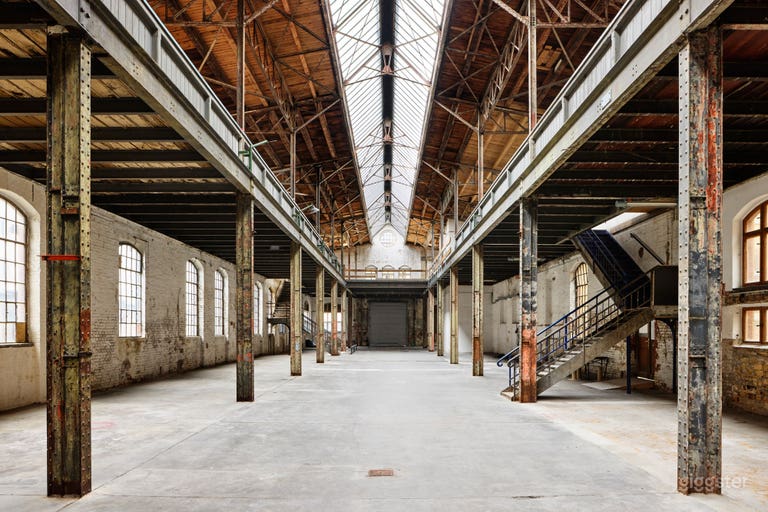  A historic loft with a glass roof 