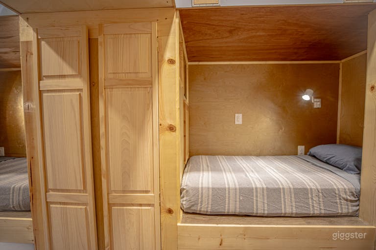  Hostel with Beautiful Restrooms 