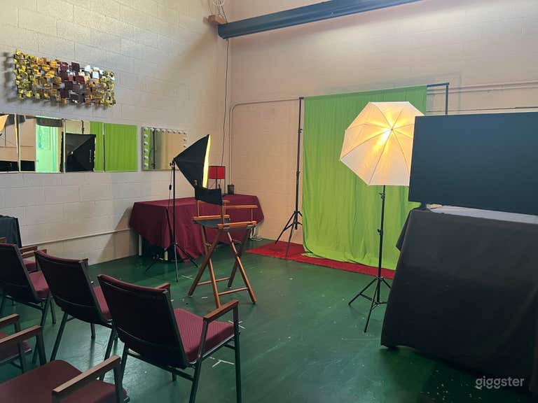  Theater and rehearsal space 