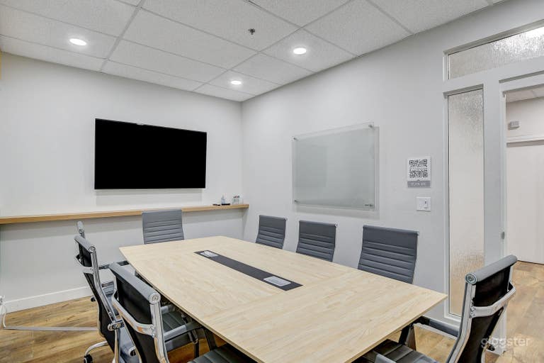  The Huddle Room (up to 6) Las Vegas near Airport/Strip 