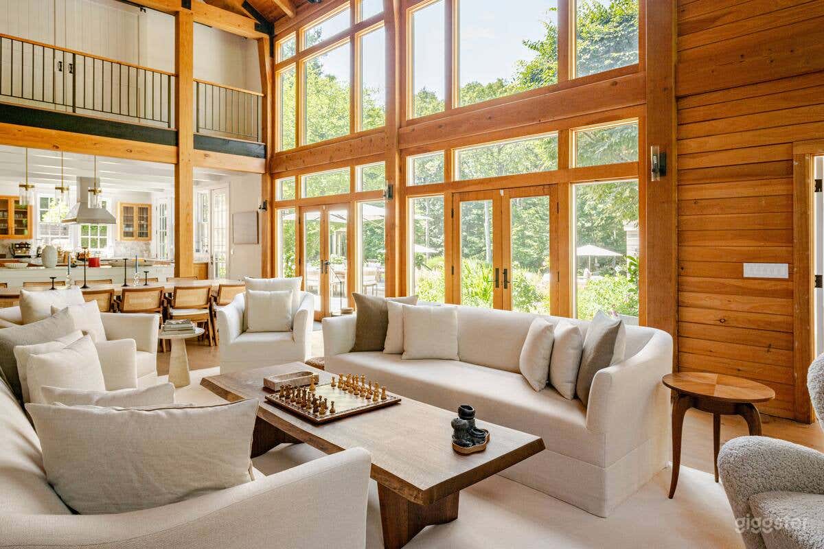 Luxurious 8B Retreat with Pool Tennis East Hampton Photo 1