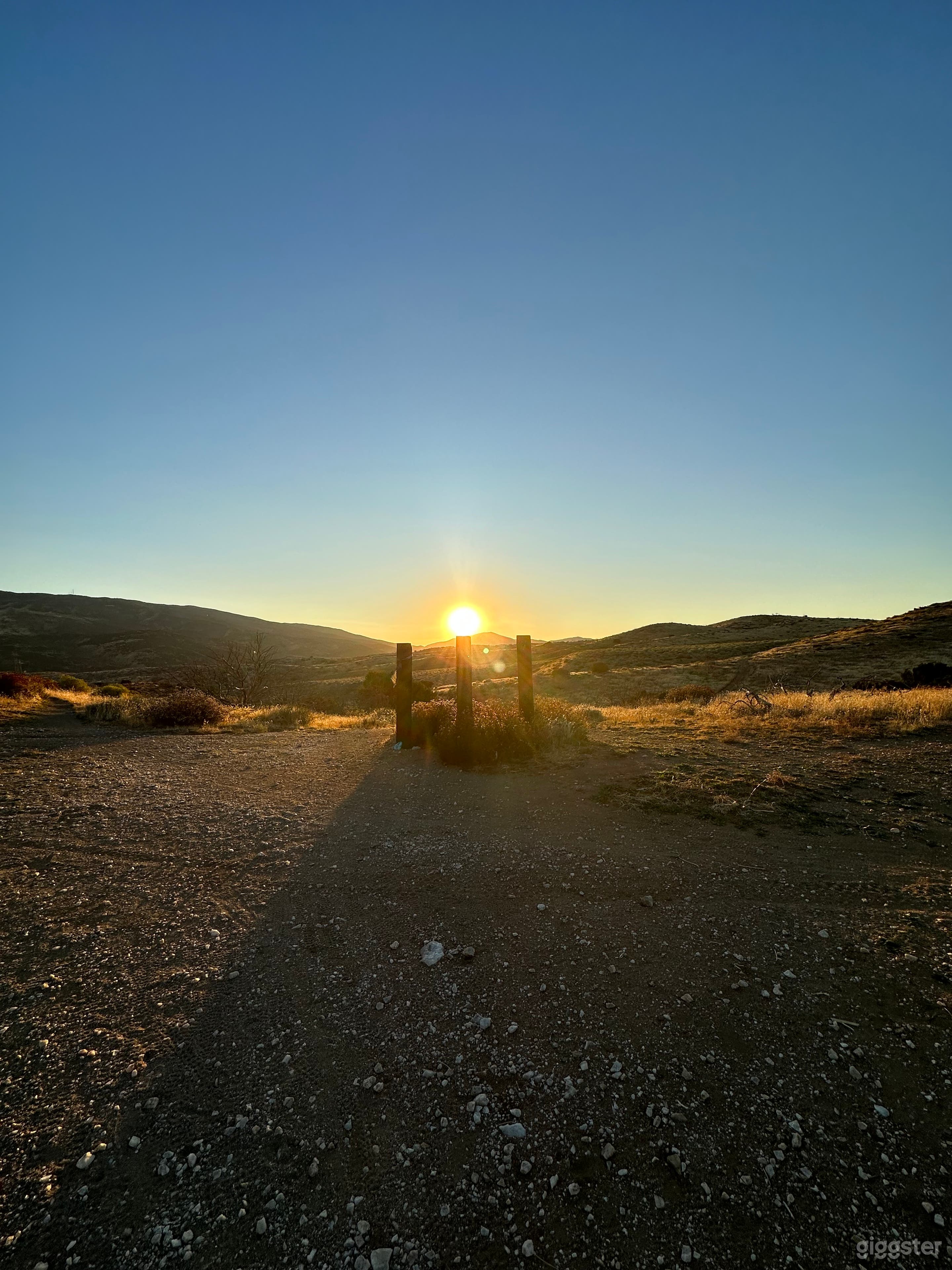 Luxury 4 Bedroom Home in Palmdale “ Joshua Ranch “ Photo 4