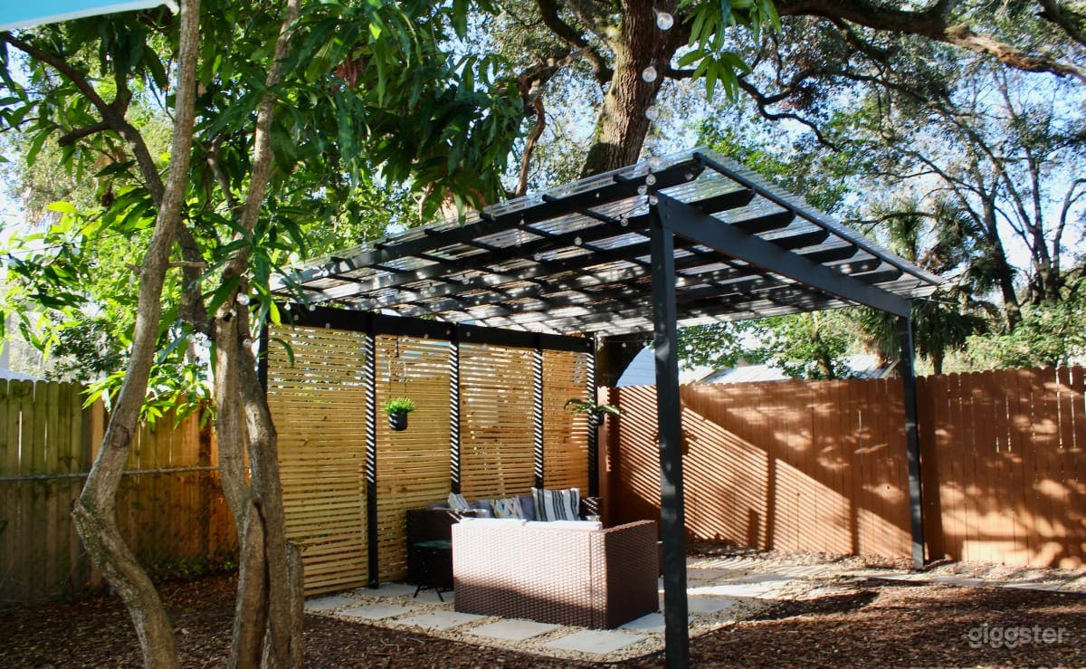 Cozy Modern Home + Backyard w/ Fire-Pit &amp; Grill Photo 1