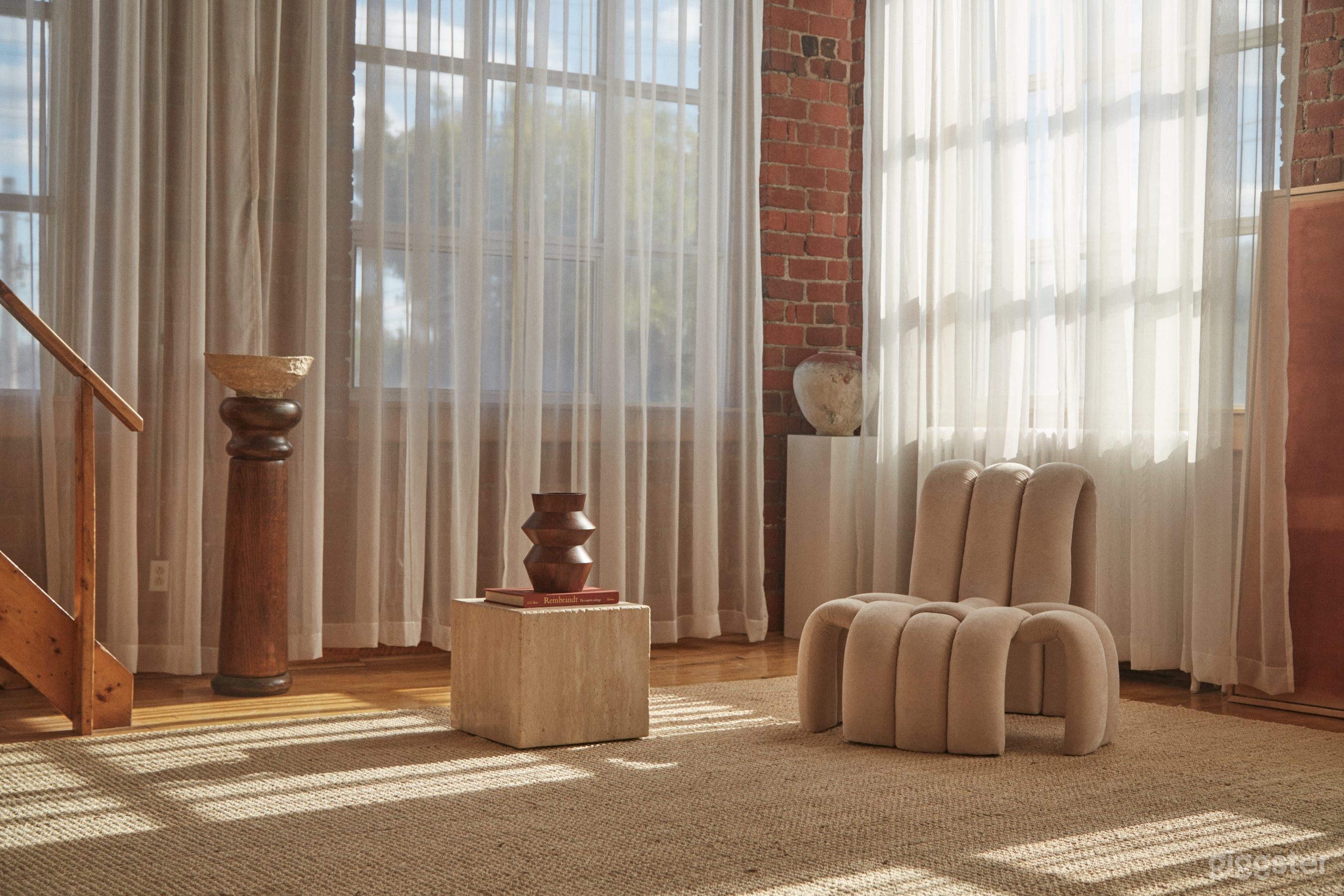 Exposed Brick Loft with Natural Light in Toronto Photo 1