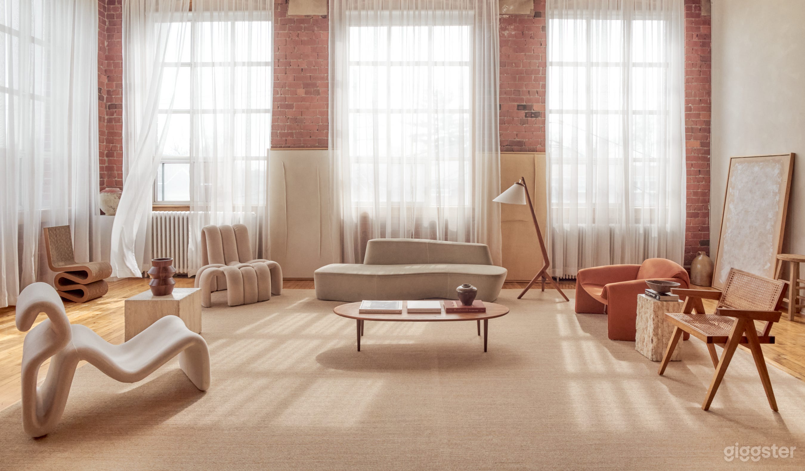 Photo de Loft en brique apparente avec lumière naturelle à Toronto 1