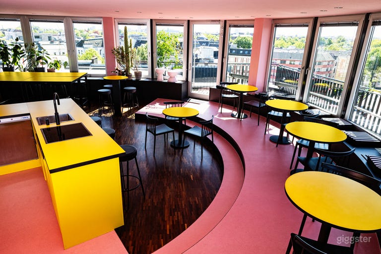  100 m² Creative Playground in Hamburg 