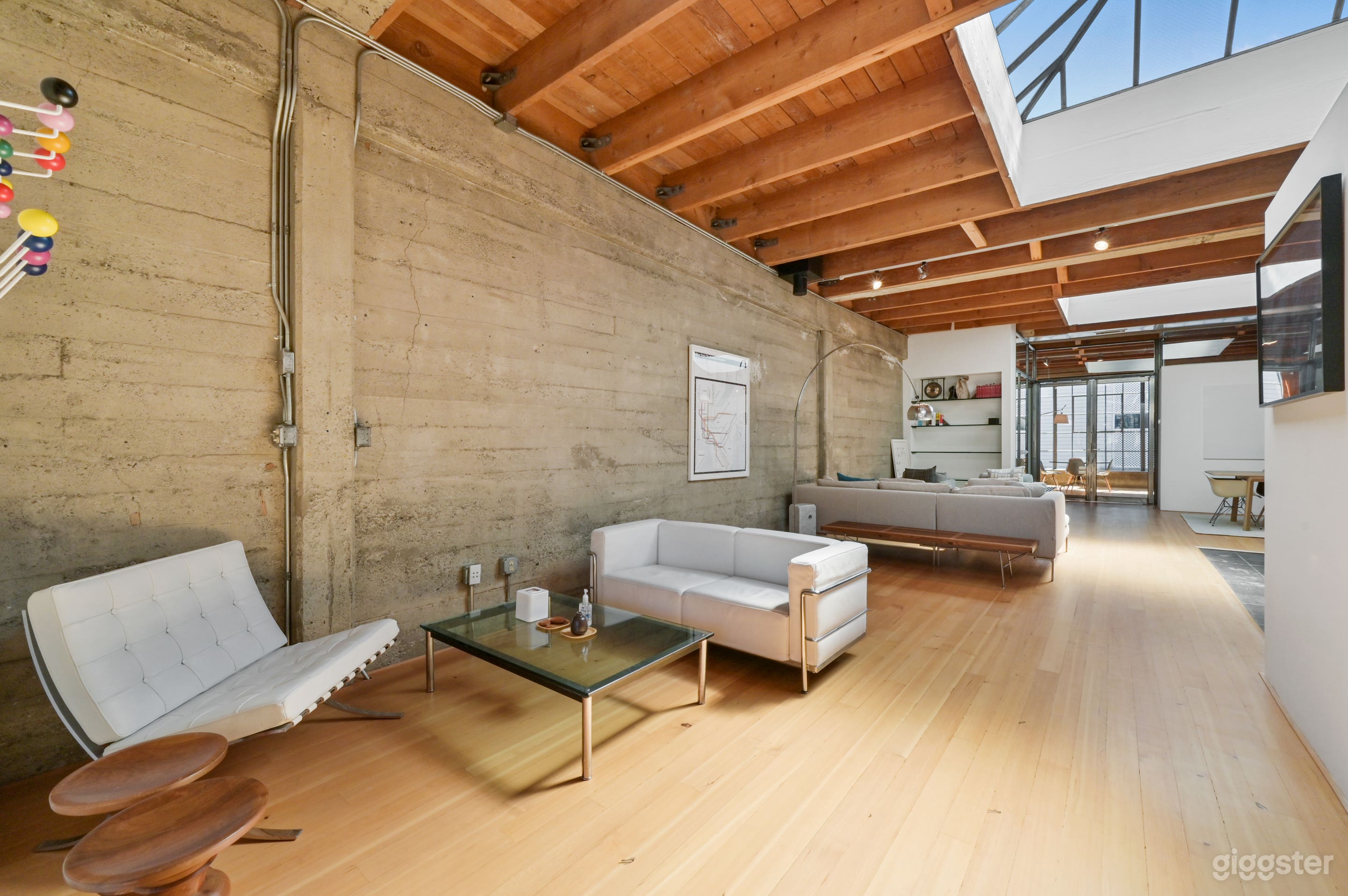 Creative SOMA Loft - Full Building Photo 4