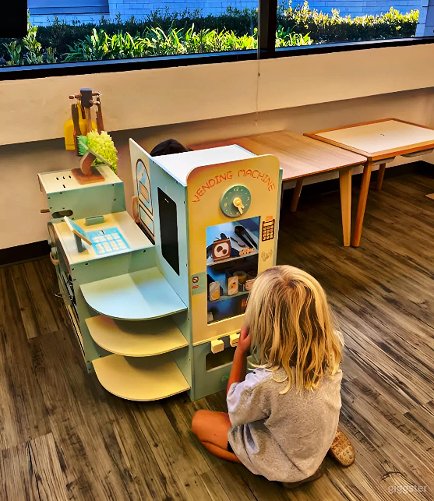 Premium On-Site Childcare & Creative Play Studio Photo 3