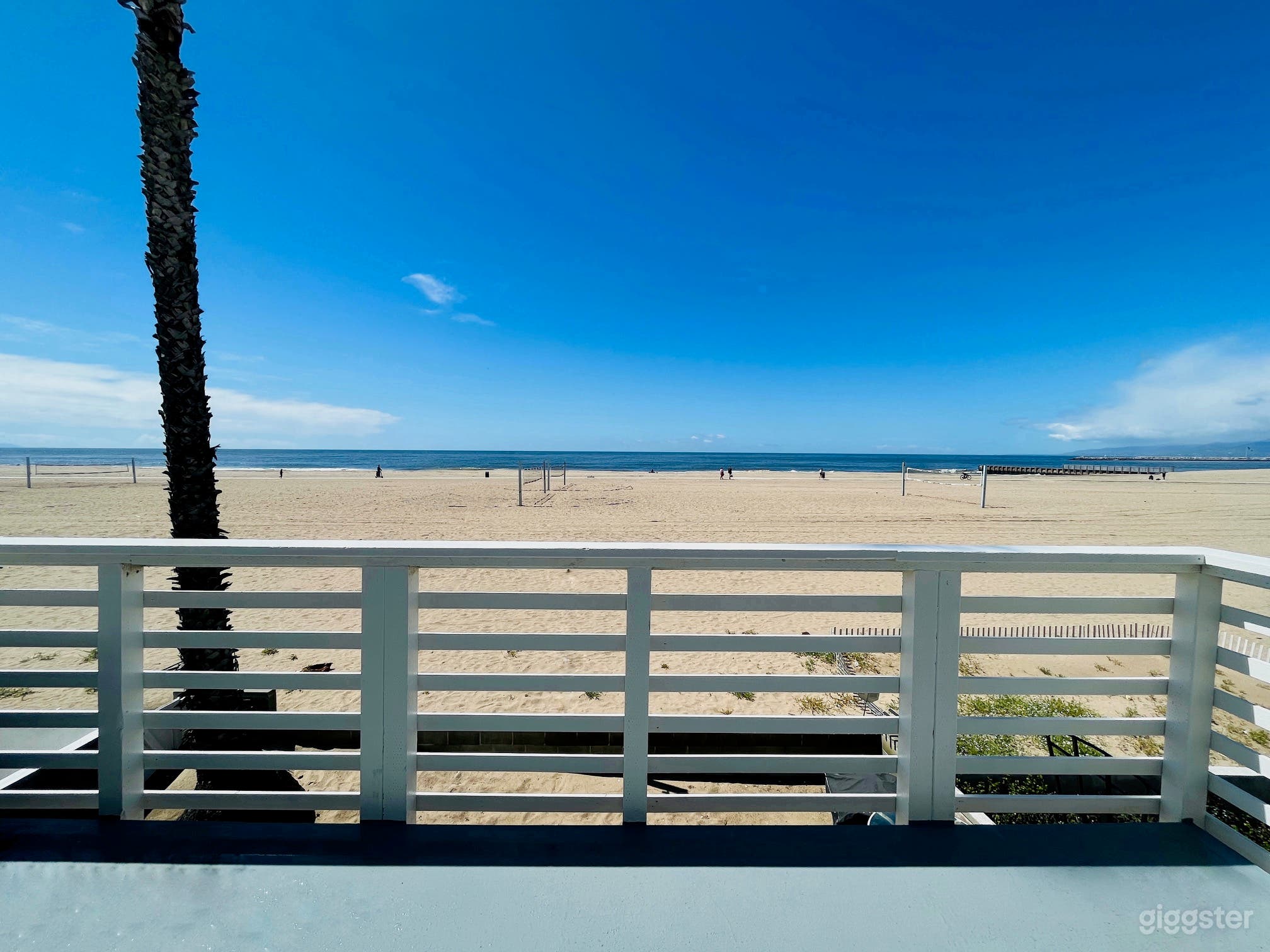 Charming Beach House with Ocean Views Photo 1