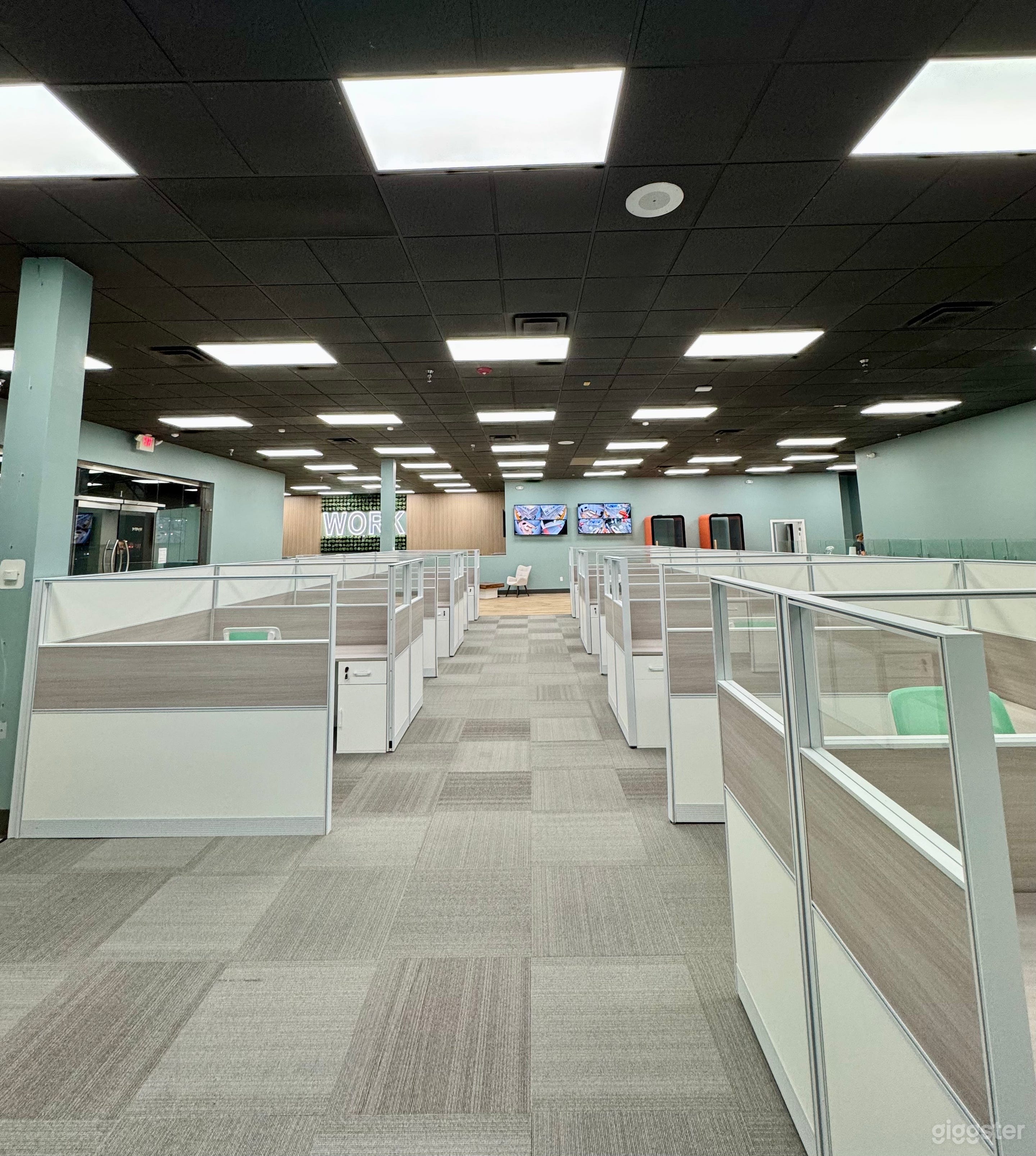 Modern Co-Working Space: Meetings, Mixers & Events Photo 4