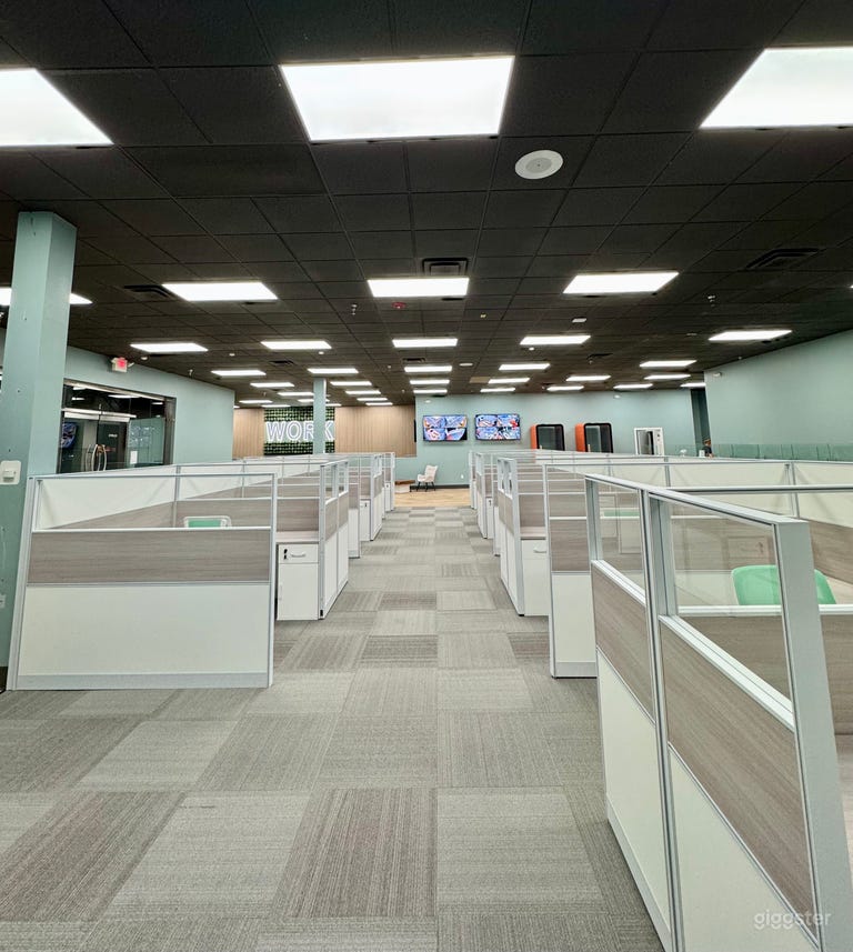  Modern Co-Working Space: Meetings, Mixers & Events 