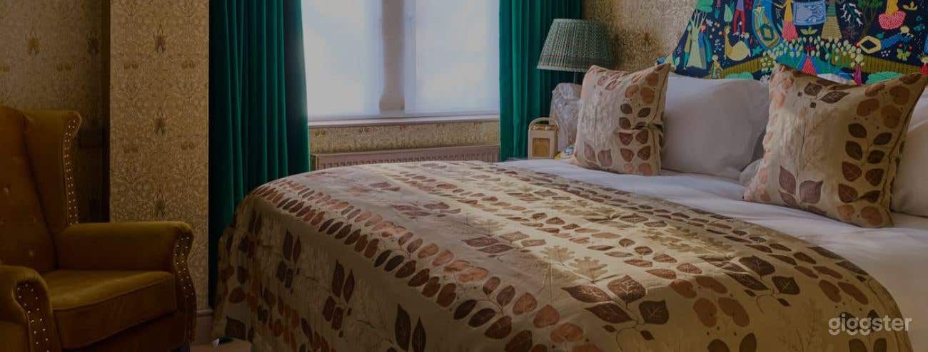 Mews Cosy Luxe Room with Serene Countryside View Photo 1