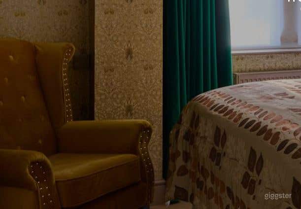 Mews Cosy Luxe Room with Serene Countryside View Photo 4