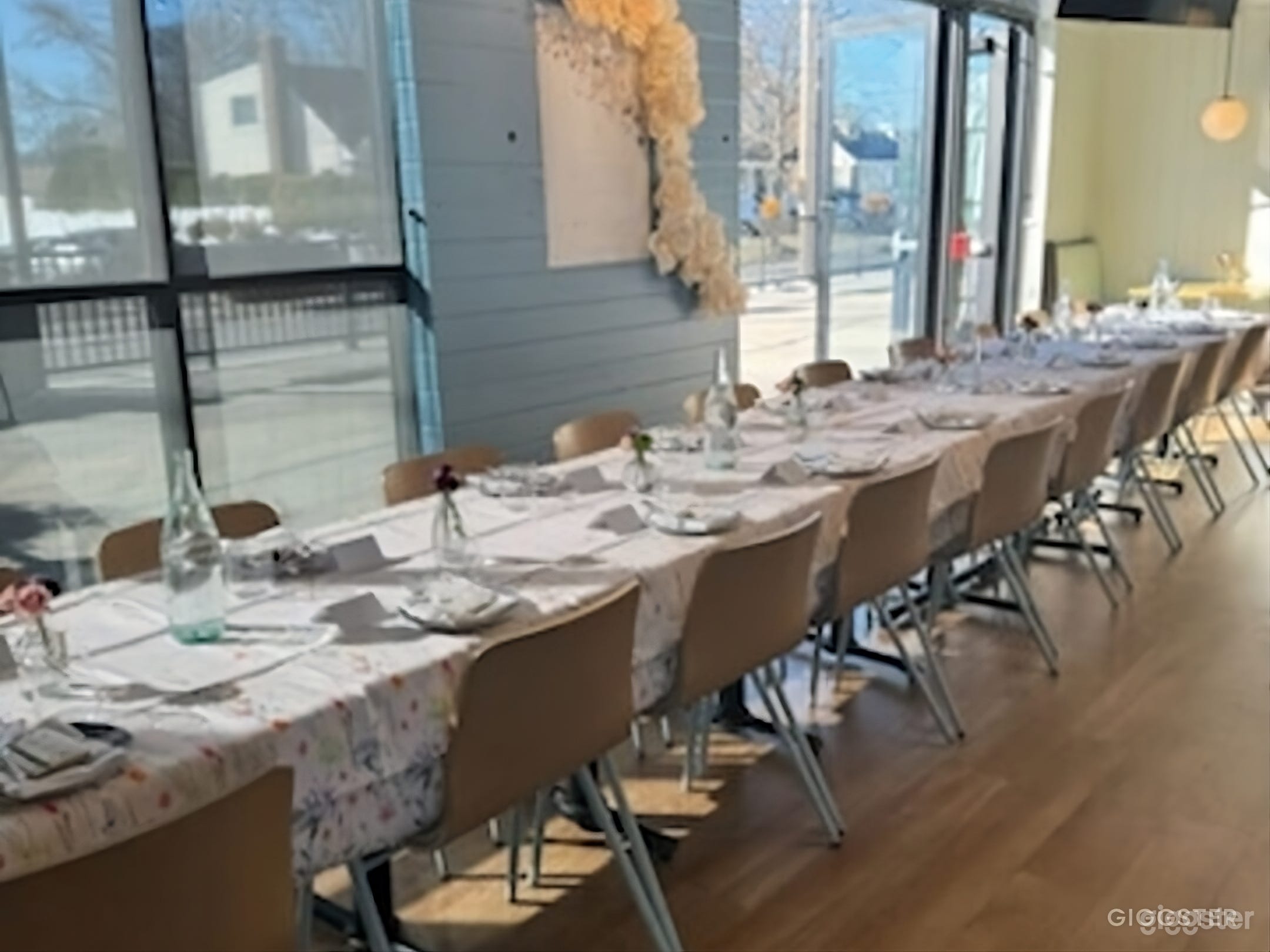 The Ocean Room Photo 4