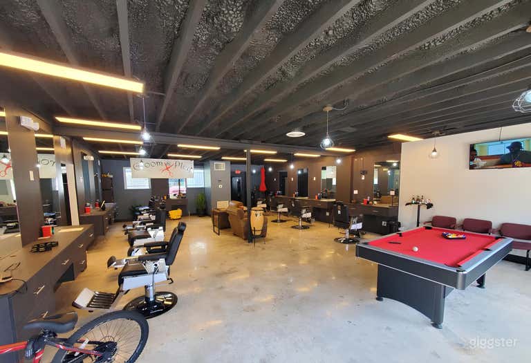  Film-Ready Industrial Studio (Barber Shop) 
