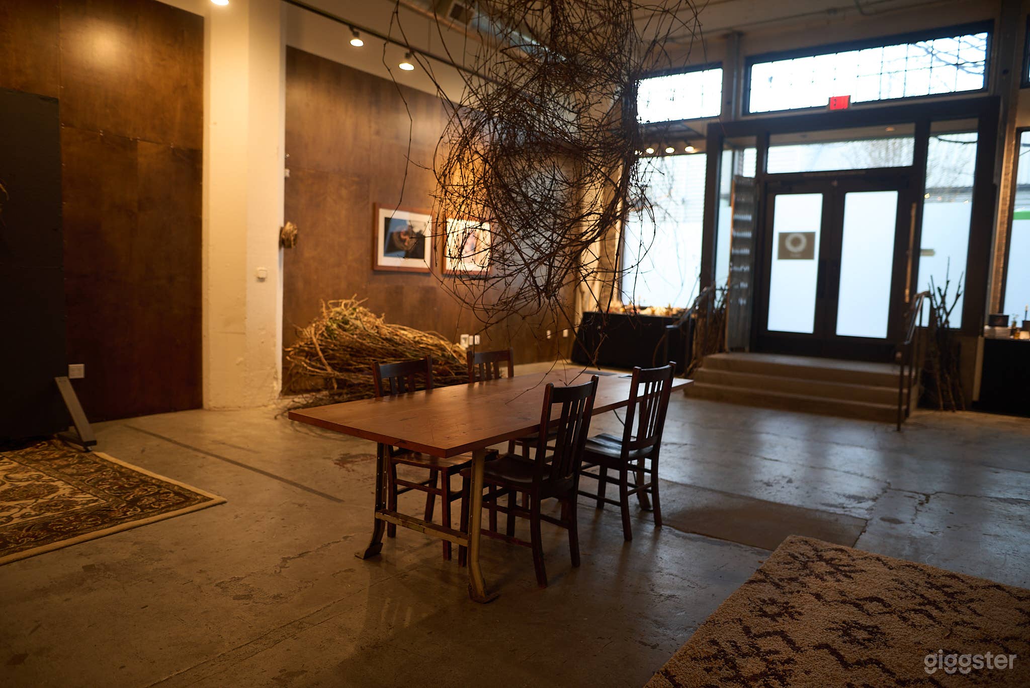 A thoughtfully designed creative studio Photo 2