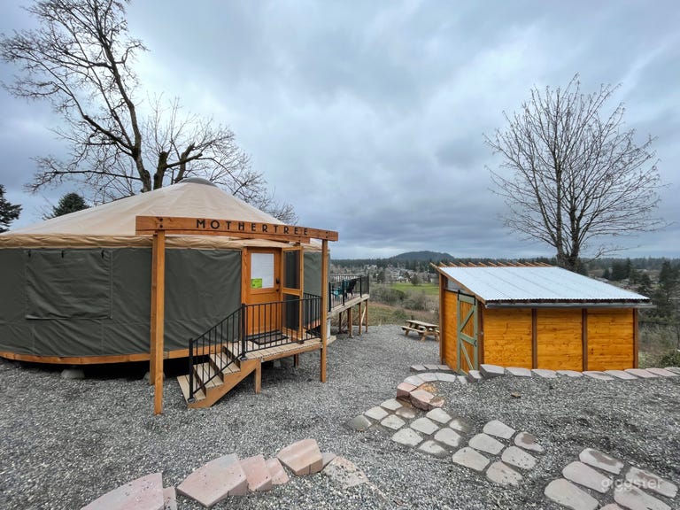  Gorgeous Meeting Room on 5 acre Farm 