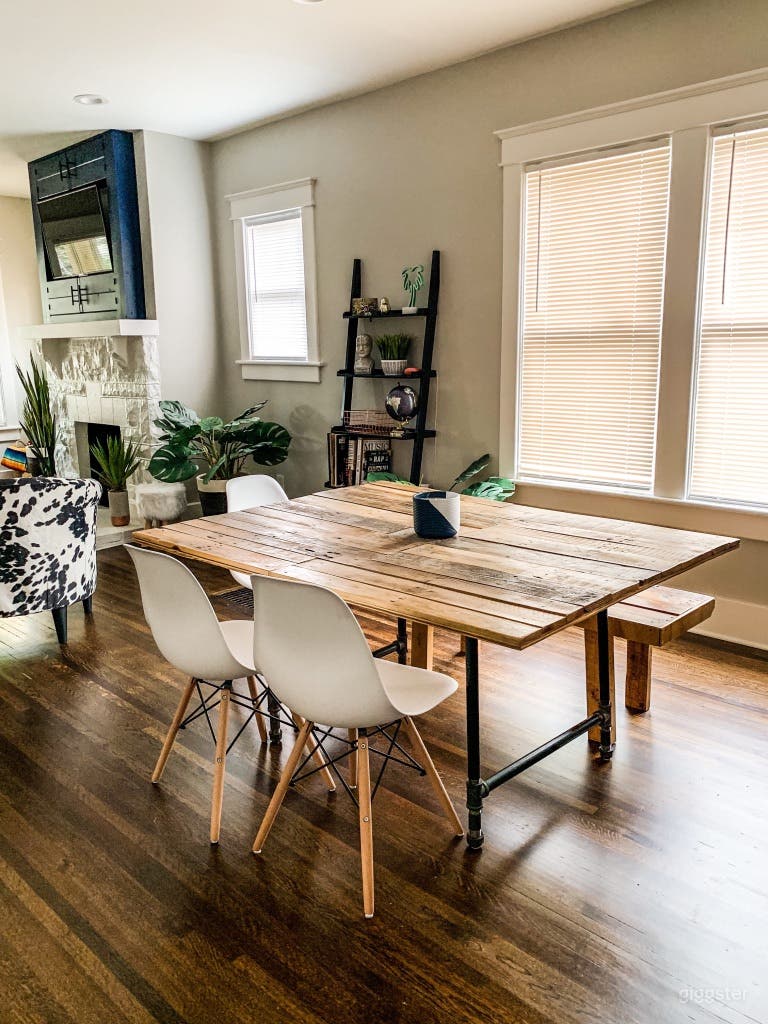  Renovated 100-year-old East Nashville Bungalow 