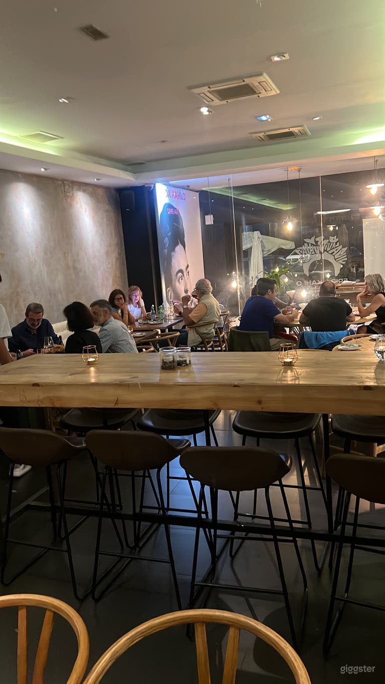  Kreatives Restaurant mit thematischem immersivem Erlebnis 