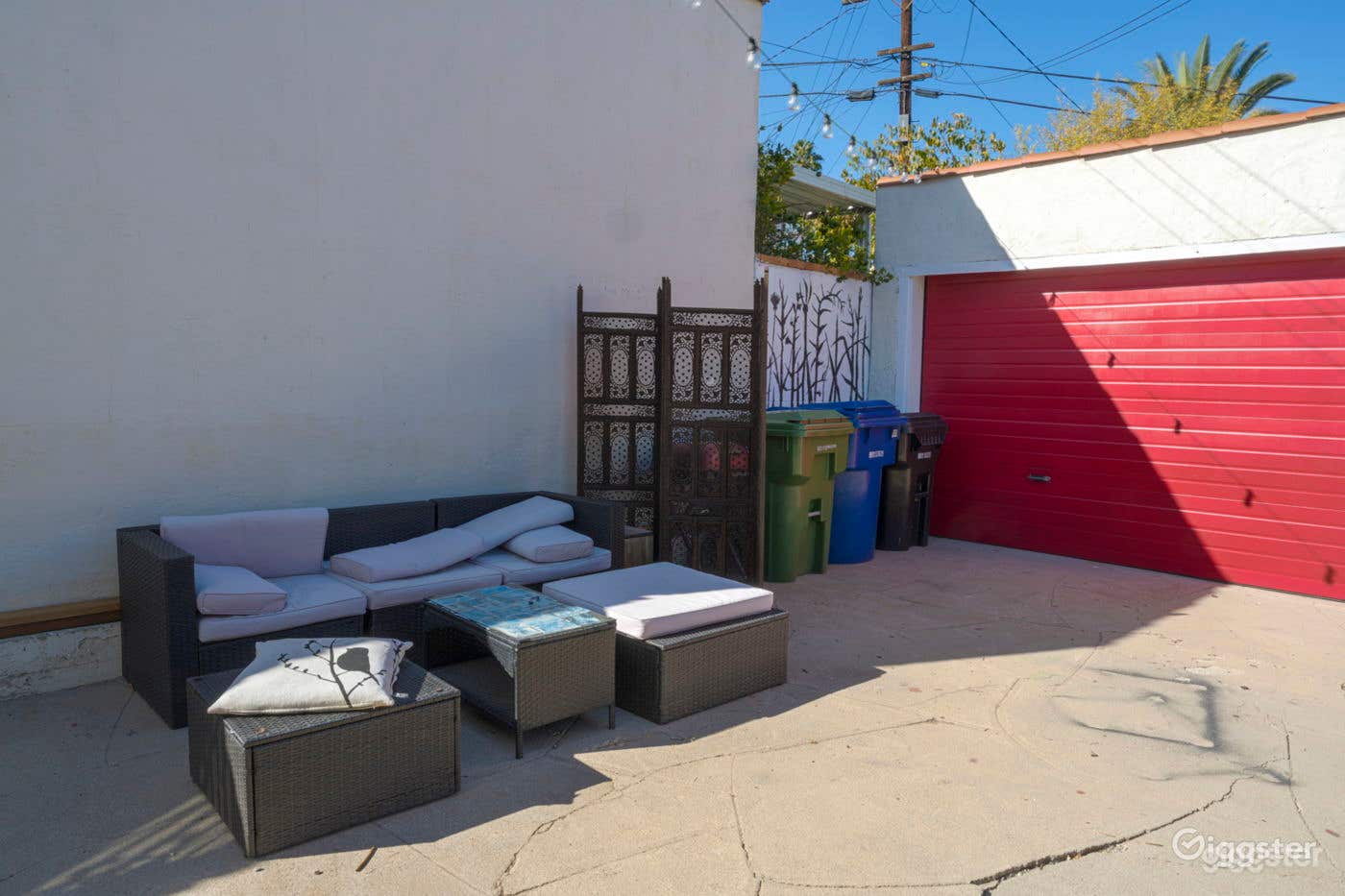 CHARMING 1932 SPANISH HOME | BASKETBALL COURT Photo 4