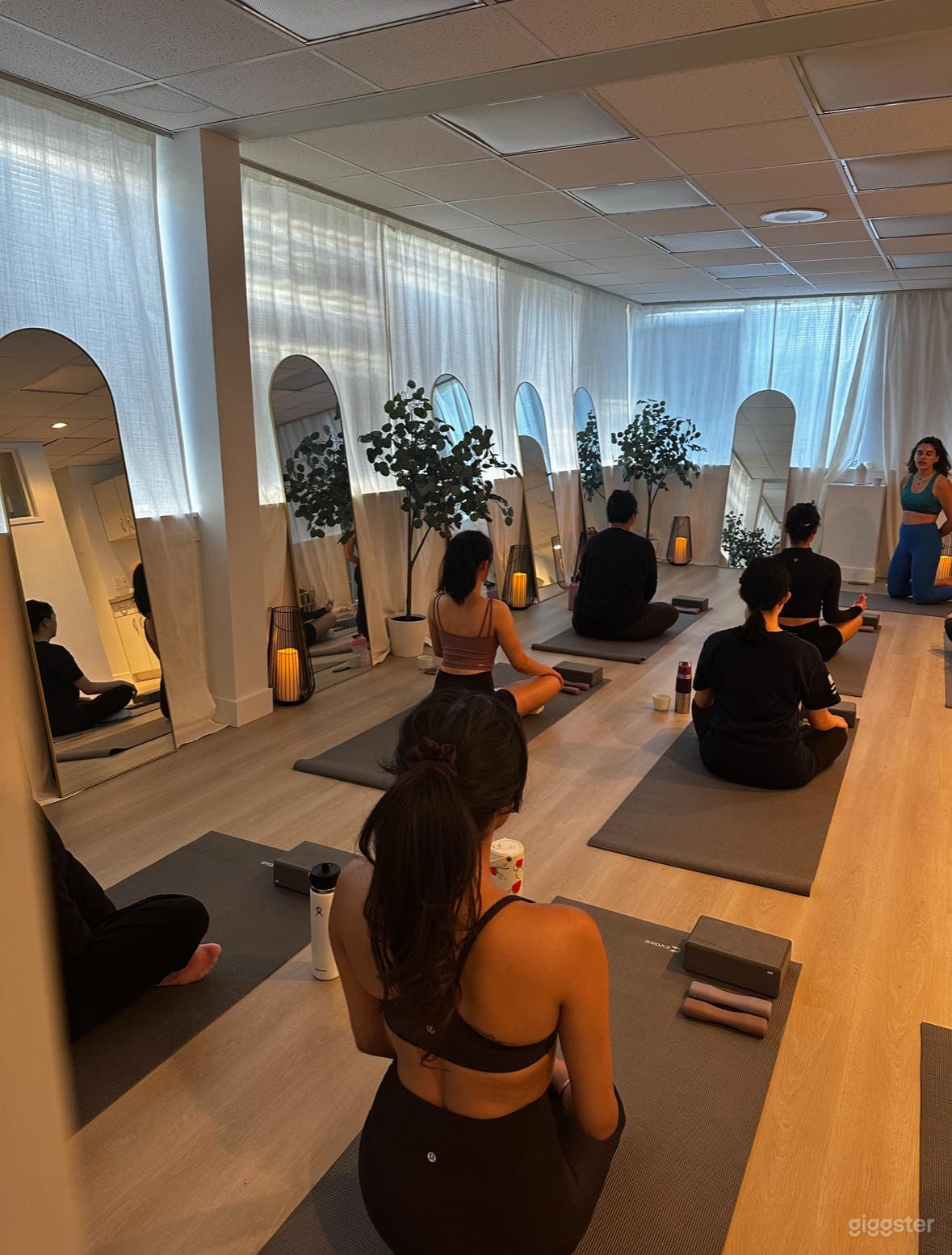 Ambient Studio Space for Yoga, Pilates, Dance, etc. Photo 2