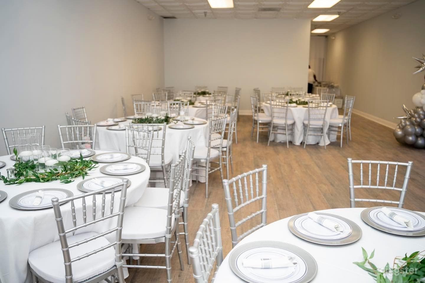 Modern and Intimate Event Venue in Warren, MI Photo 1