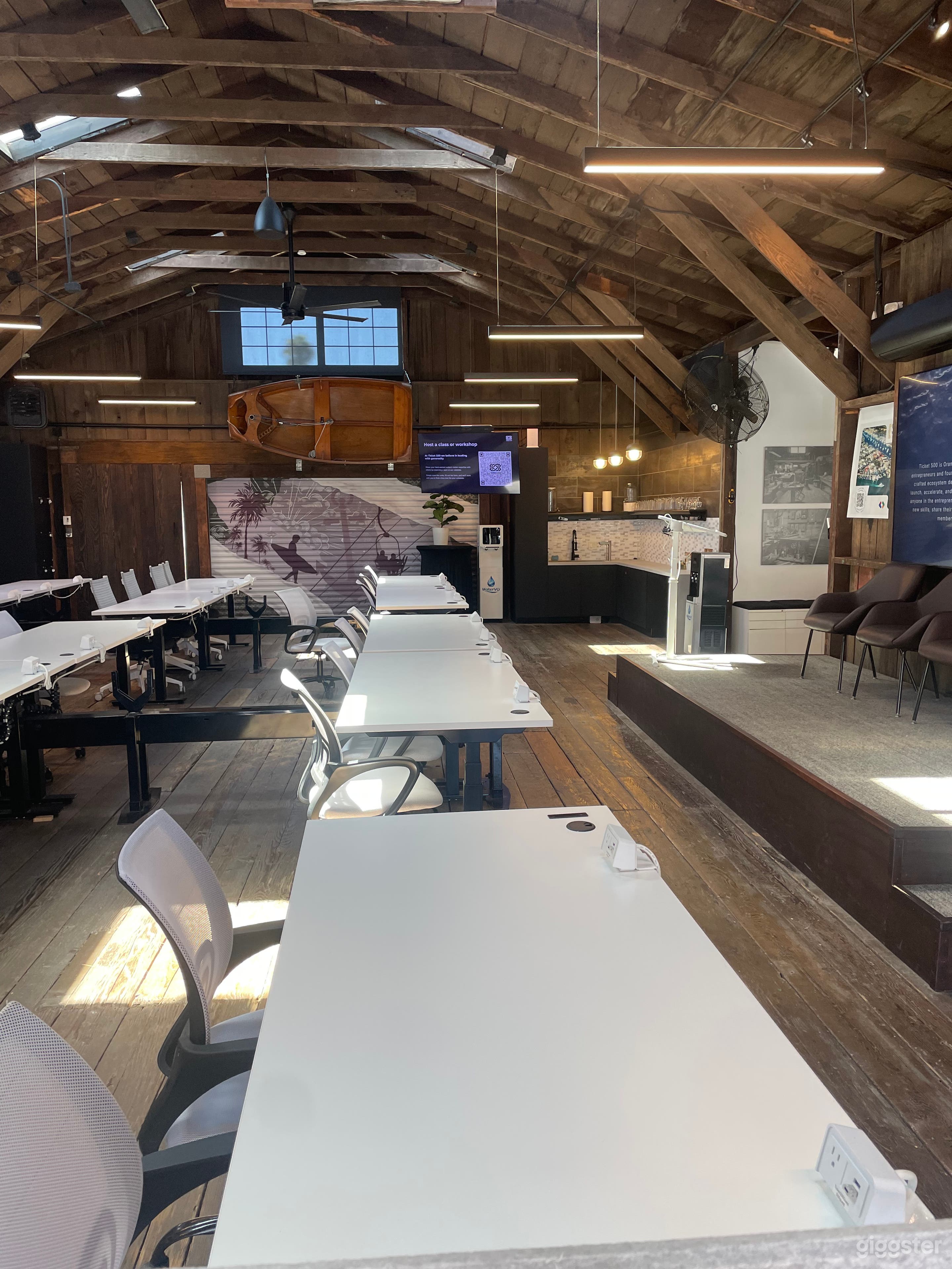 Modern Rustic Workspace/Meetings, Events and Productions Photo 1