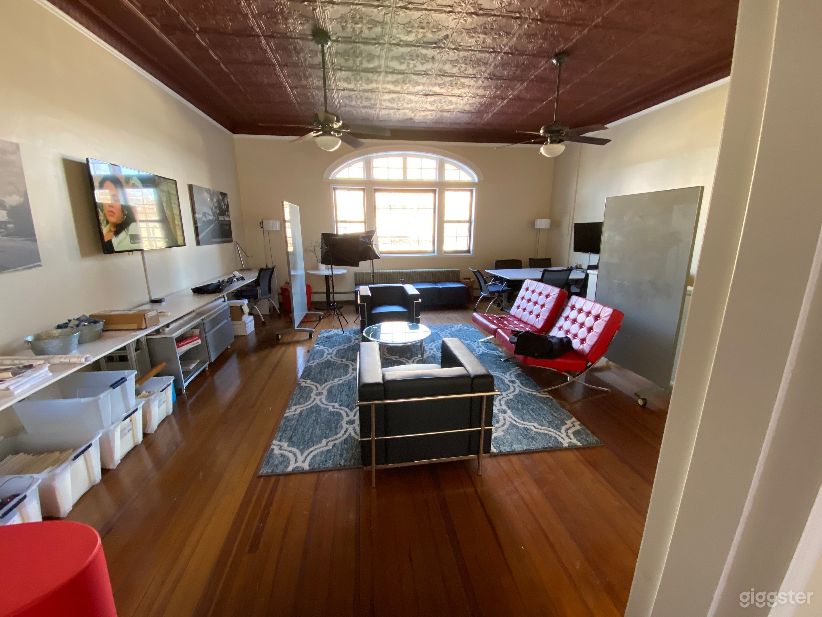 Office space Photo 4