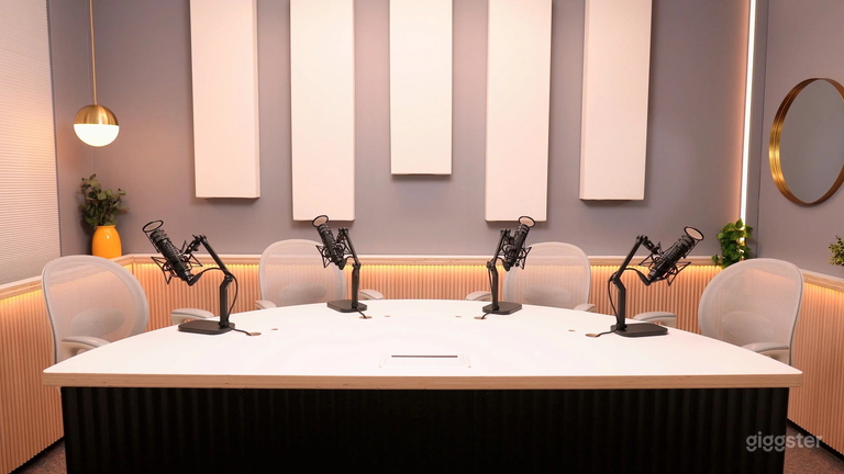  Professional Podcast Studio in Downtown Ottawa 