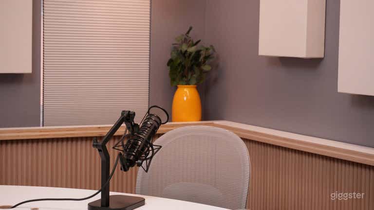  Professional Podcast Studio in Downtown Ottawa 