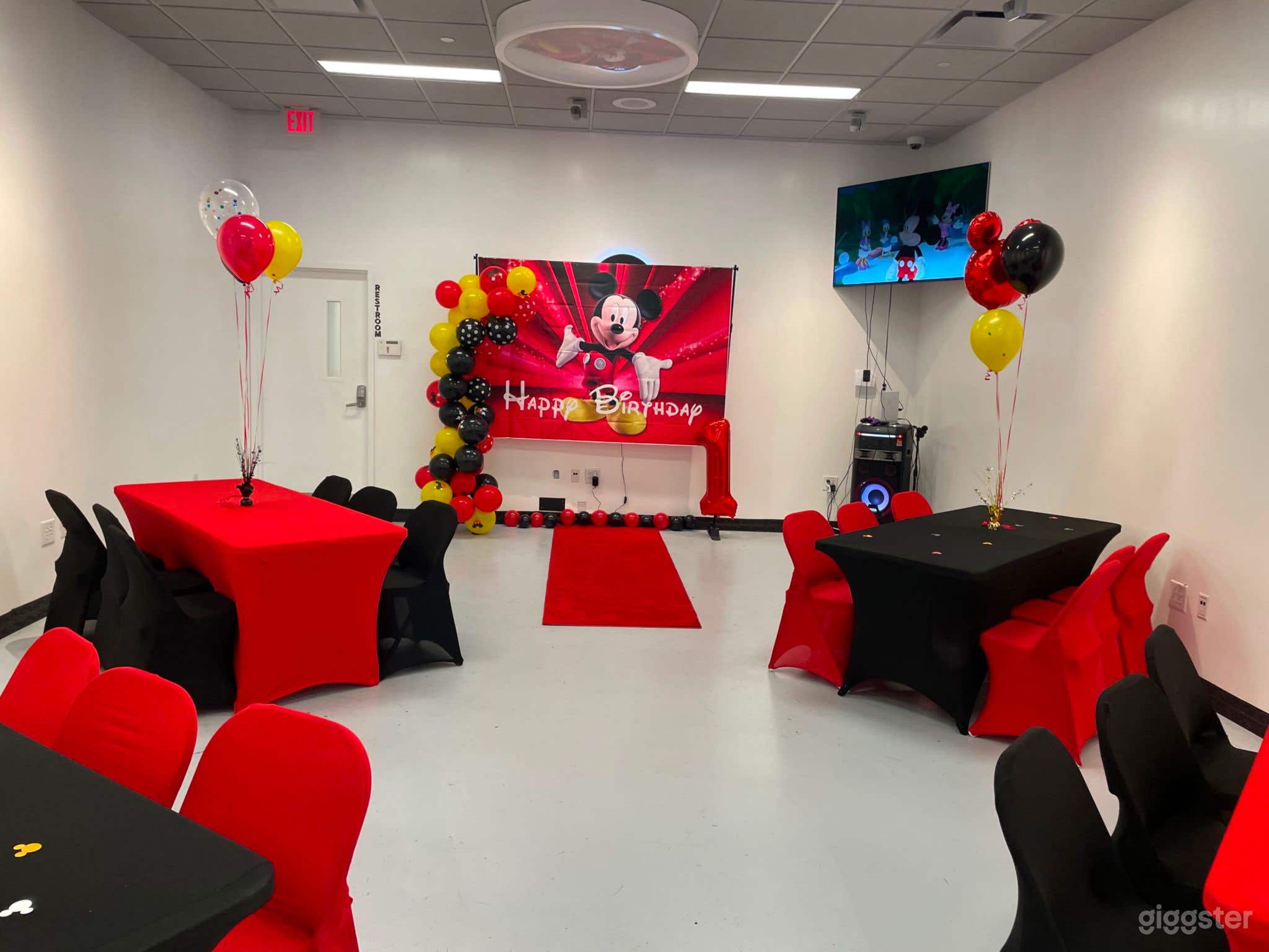 The MilliUp Event Center 210 E Trade St Suite C244 Photo 4