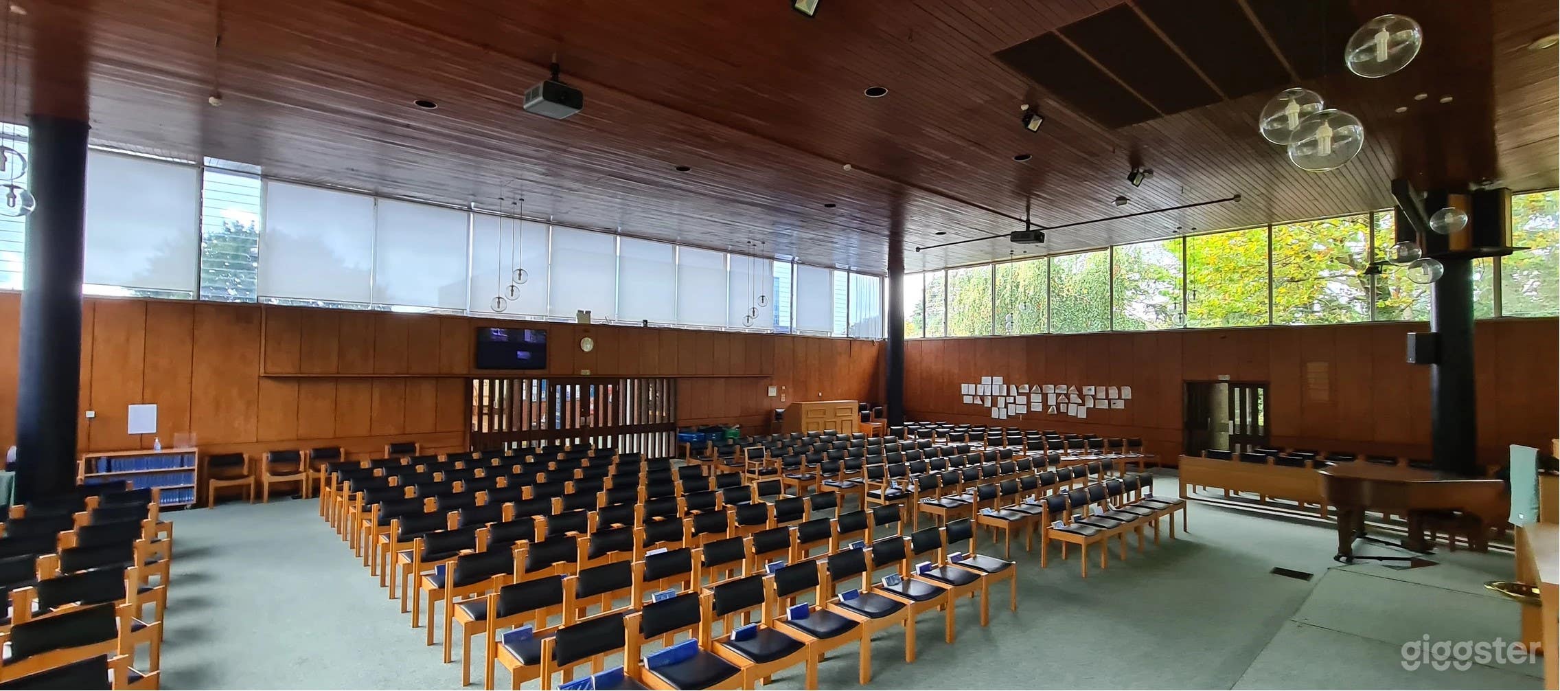 Church Sanctuary Photo 4