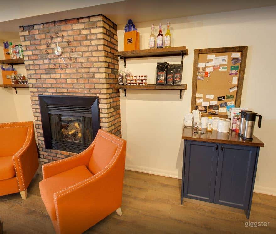 Chic and Authentic French Neighborhood Bakery Cafe in Eglinton Photo 4