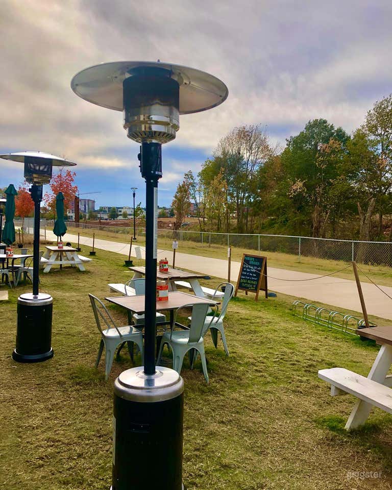  Outdoor Patio in Greenville 