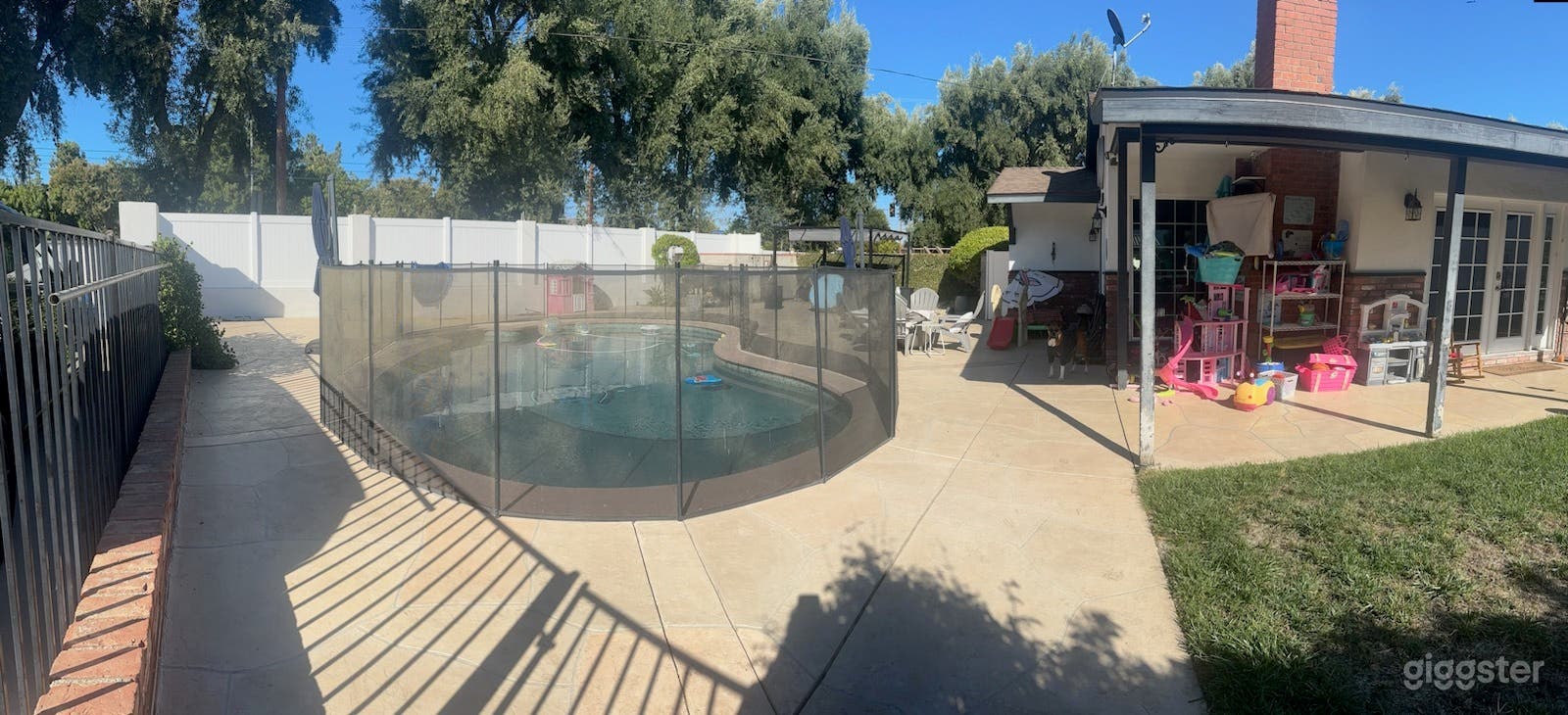 Poolside Oasis in the Countryside Photo 2