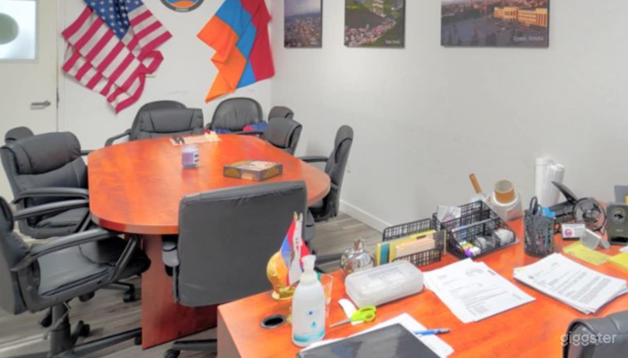 Community Center Meeting Room for 6 Photo 4