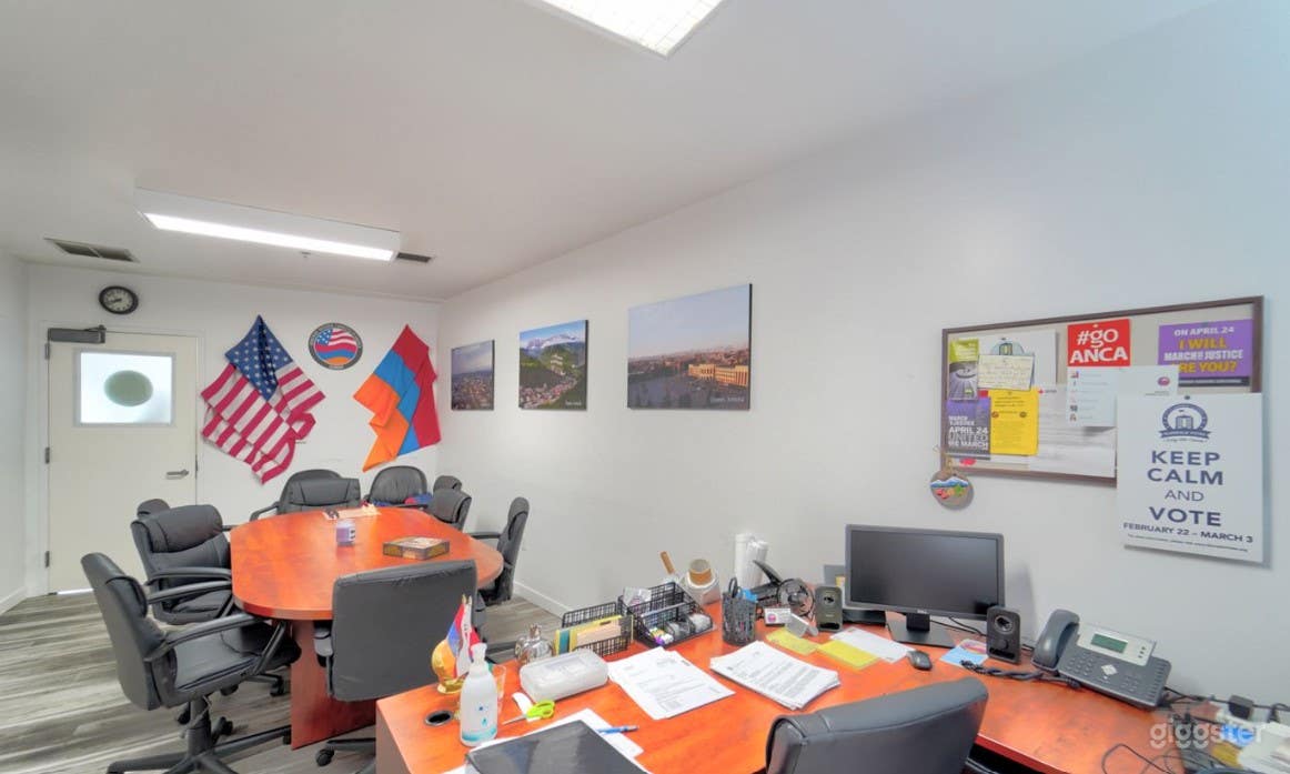 Community Center Meeting Room for 6 Photo 3