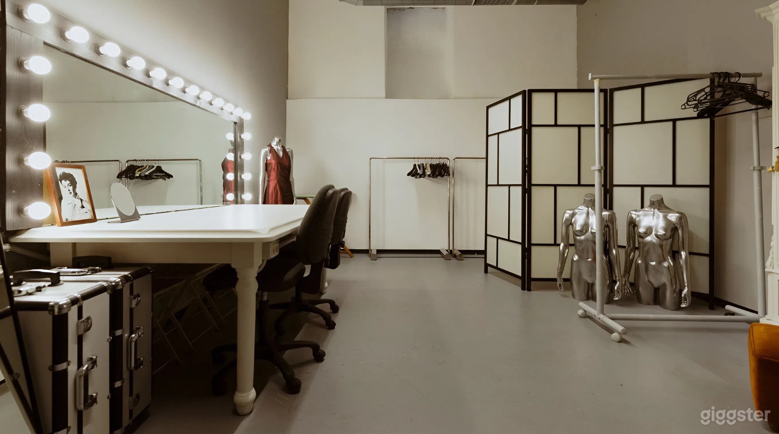 Foto di Grande Studio Professionale per Film & Foto a Roma 4