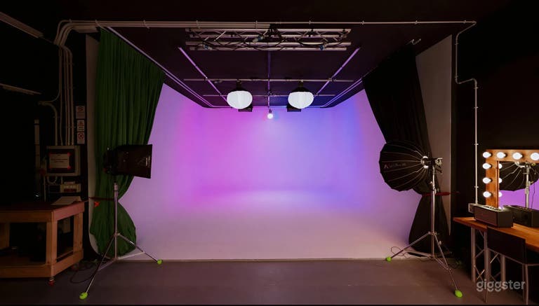  Grande Studio Professionale per Film & Foto a Roma 