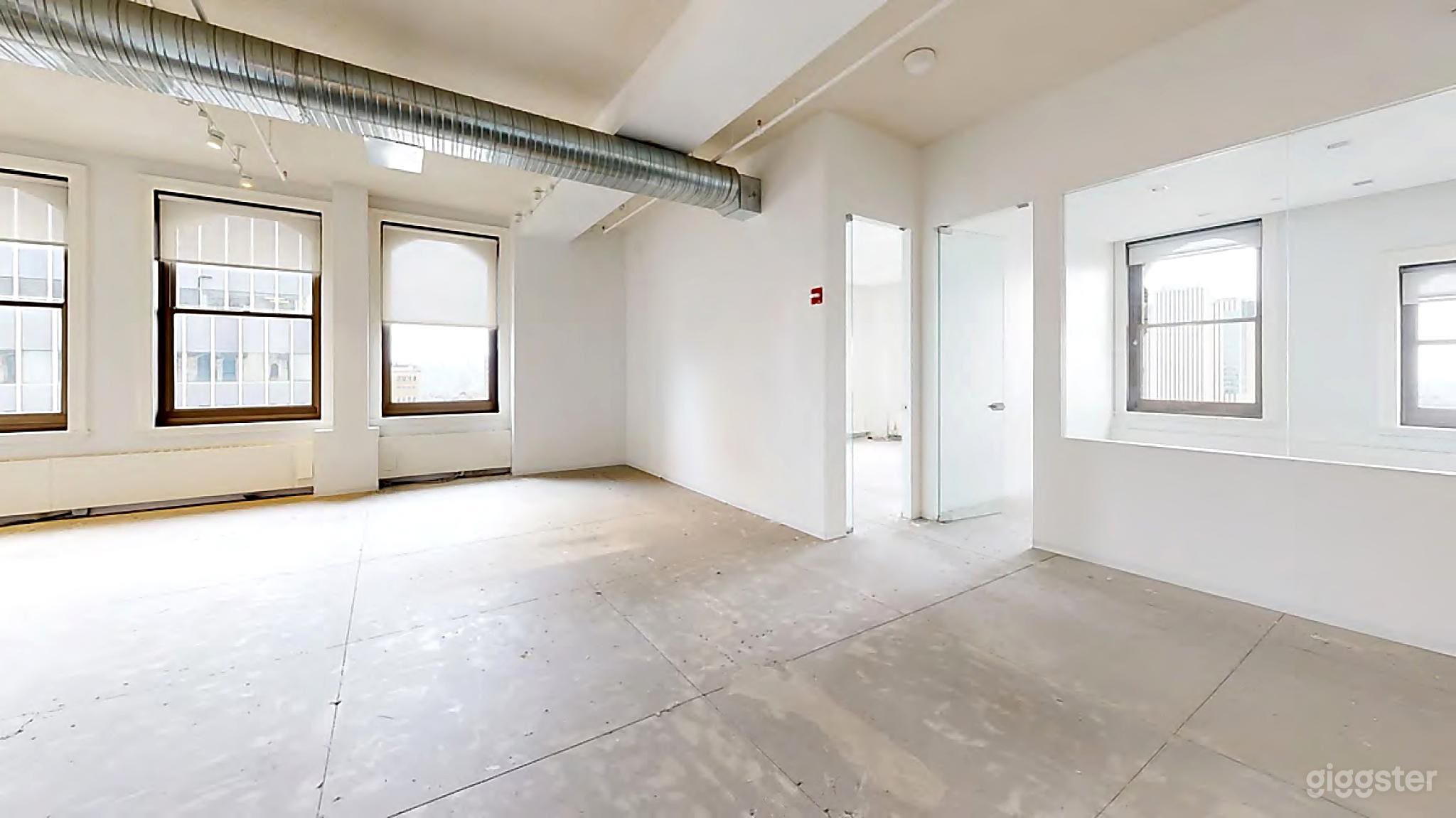 26th Floor Premium Whitebox Event Loft | Event Space Photo 3