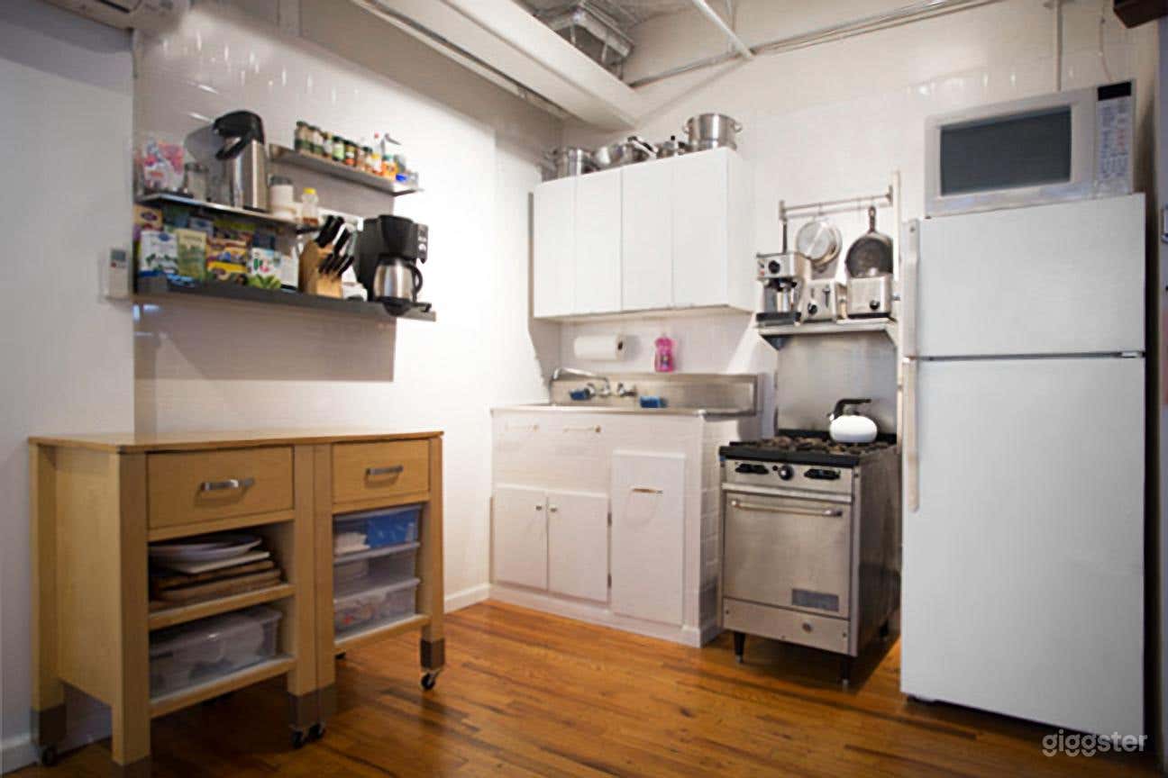 Amazing Kitchen Studio in New York Photo 2