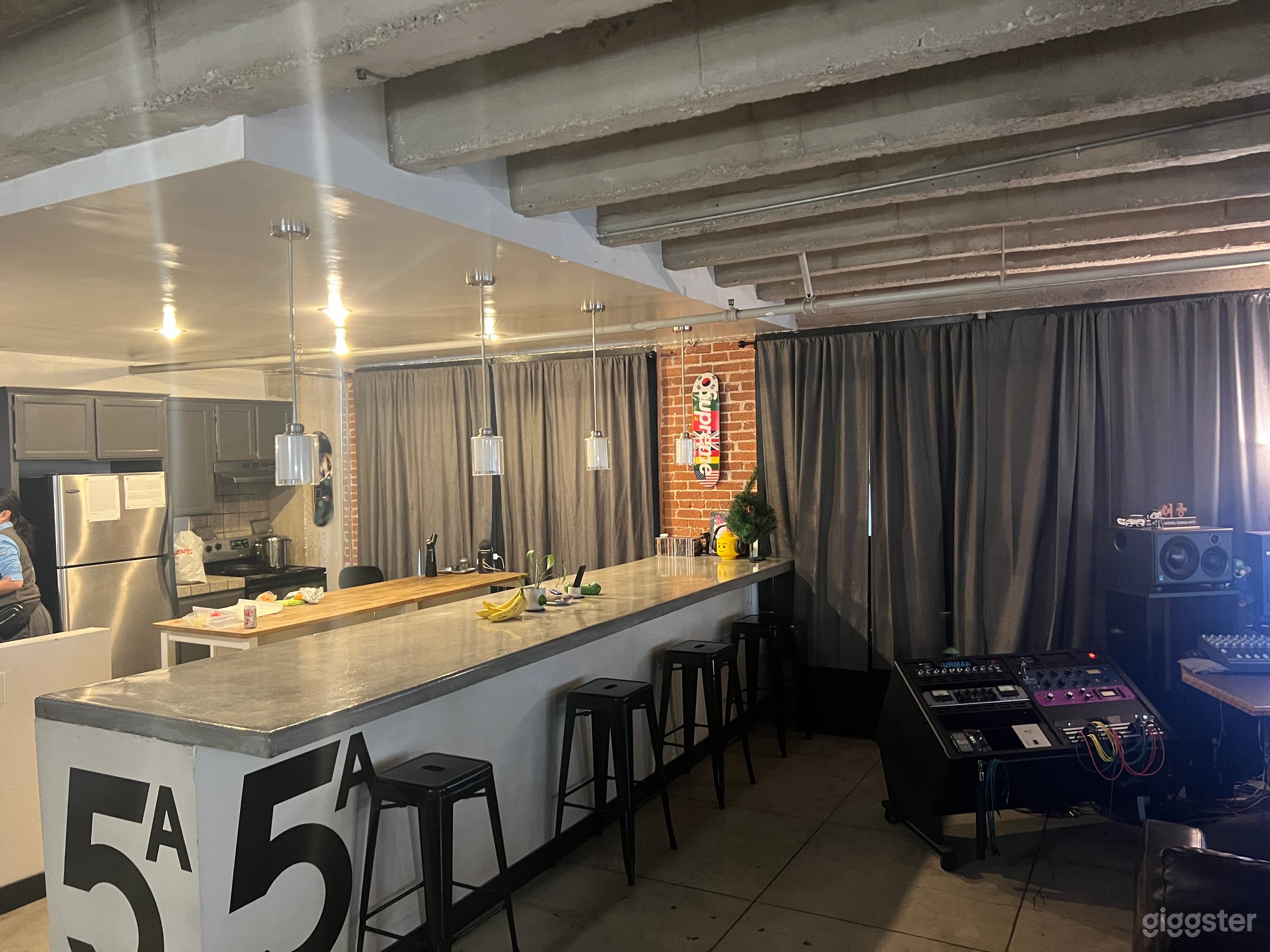 OPEN LOFT RECORDING, PHOTOGRAPHY, &amp; DANCE STUDIO  Photo 1