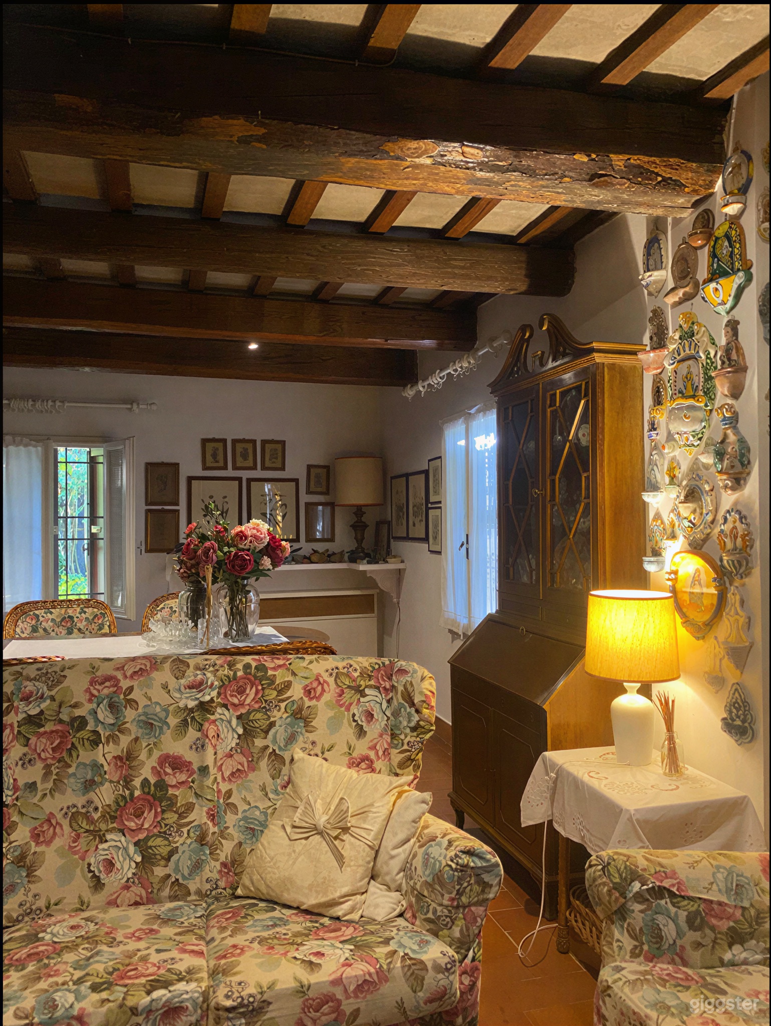 Foto di Grande casa in collina, con parco e piscina 4