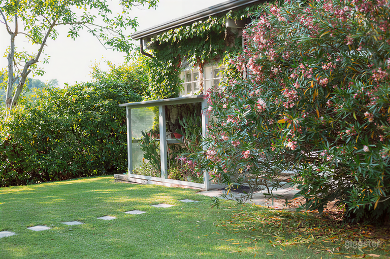  Grande casa in collina, con parco e piscina 