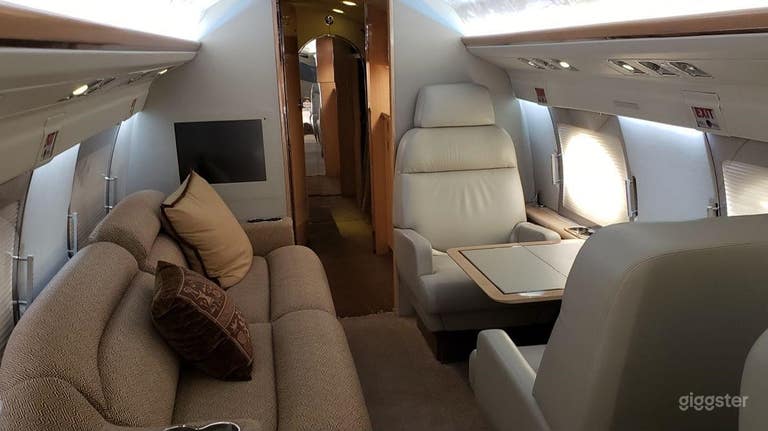  PRIVATE JET AVAILABLE FOR PHOTO/VIDEO SHOOTS 