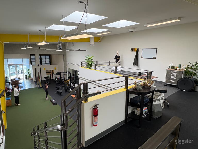  Spacious Industrial Loft Boutique Gym with Natural Light 